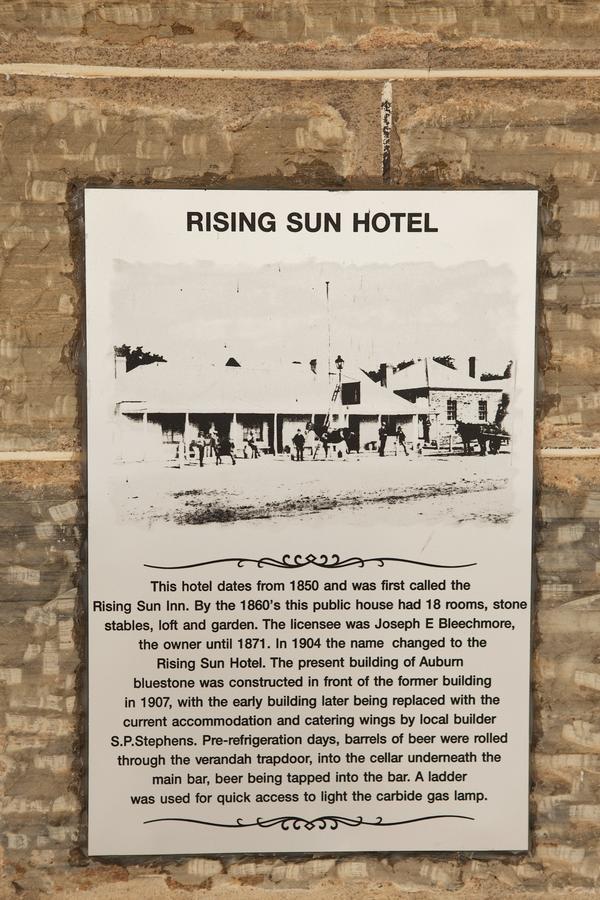 The Rising Sun Hotel Оберн Экстерьер фото